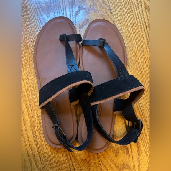 Toms Women’s Bree T-Strap Sandals - Flat- Black and Brown Leather and Suede - Picture 5 of 6